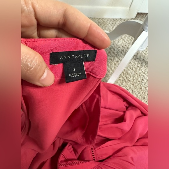 ANN TAYLOR Women V Neck Bell Sleeve Fit and Flare Dress size 2 - Picture 6 of 10